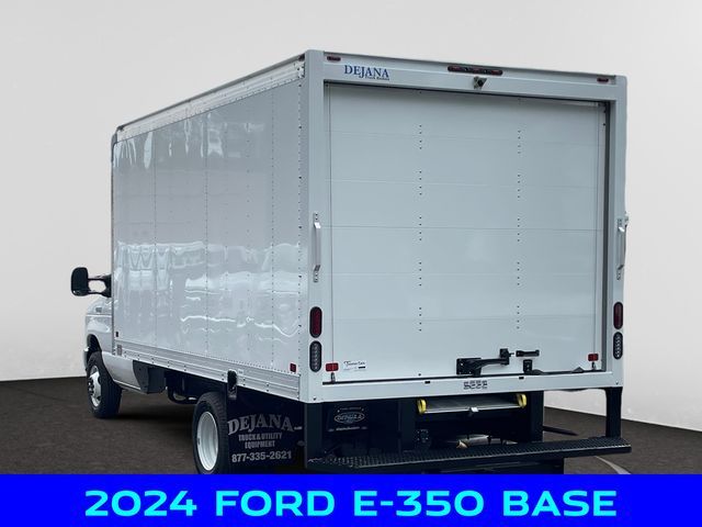 2024 Ford E-Series Base