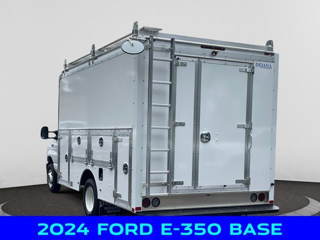 2024 Ford E-Series Base