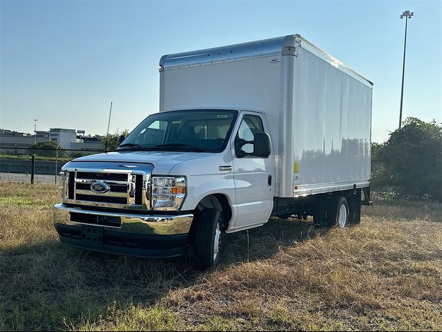 2024 Ford E-Series Base