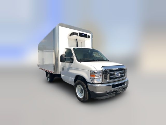 2024 Ford E-Series Base