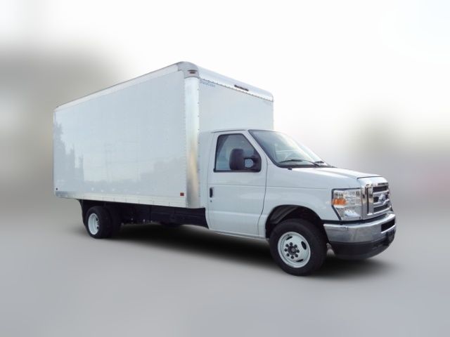 2024 Ford E-Series Base