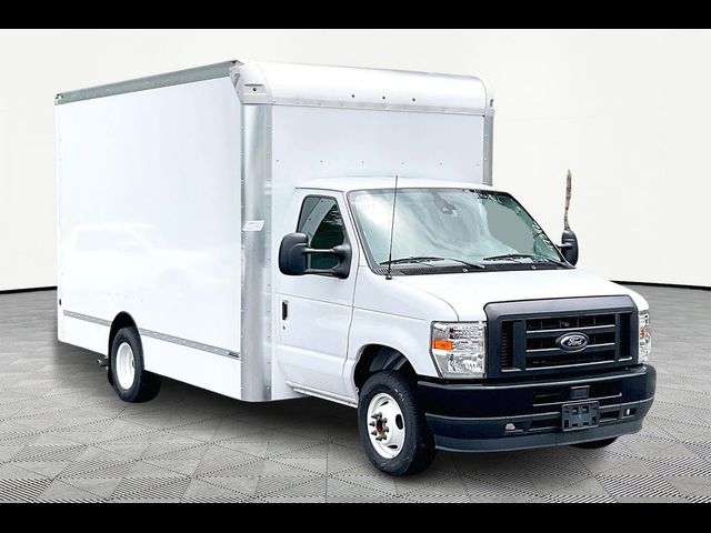 2024 Ford E-Series Base