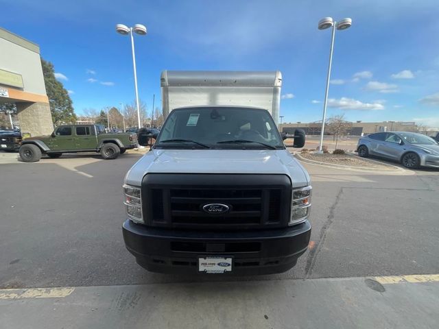 2024 Ford E-Series Base