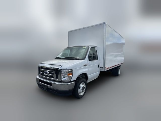 2024 Ford E-Series Base