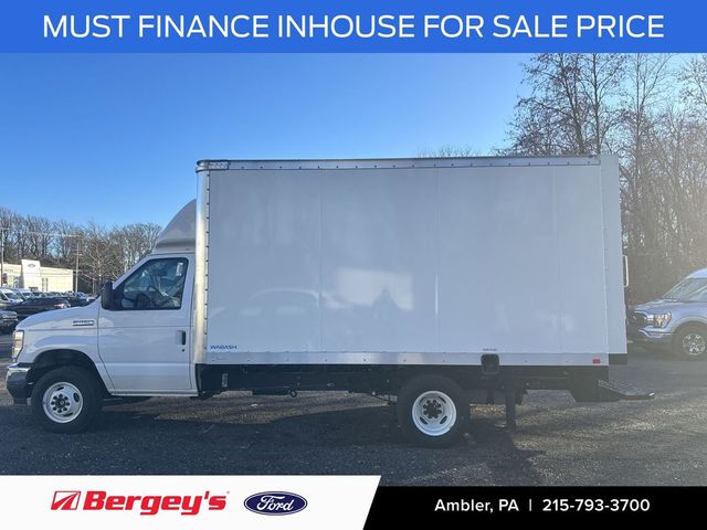 2024 Ford E-Series Base