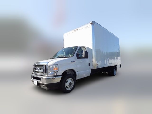 2024 Ford E-Series Base