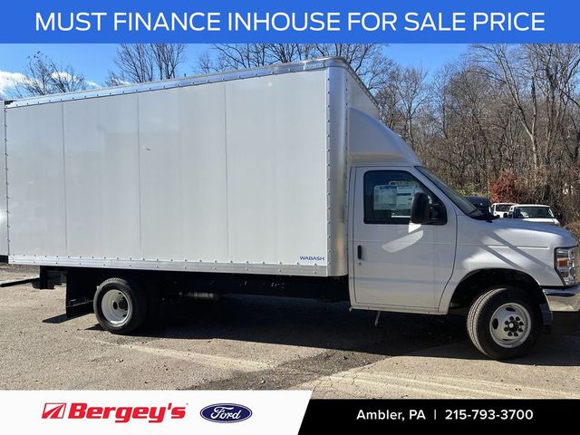 2024 Ford E-Series Base