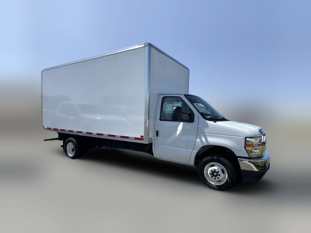 2024 Ford E-Series Base