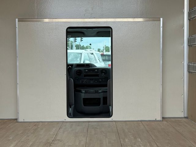 2024 Ford E-Series Base