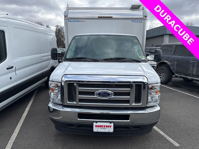 2024 Ford E-Series Base