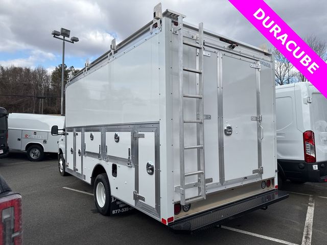 2024 Ford E-Series Base