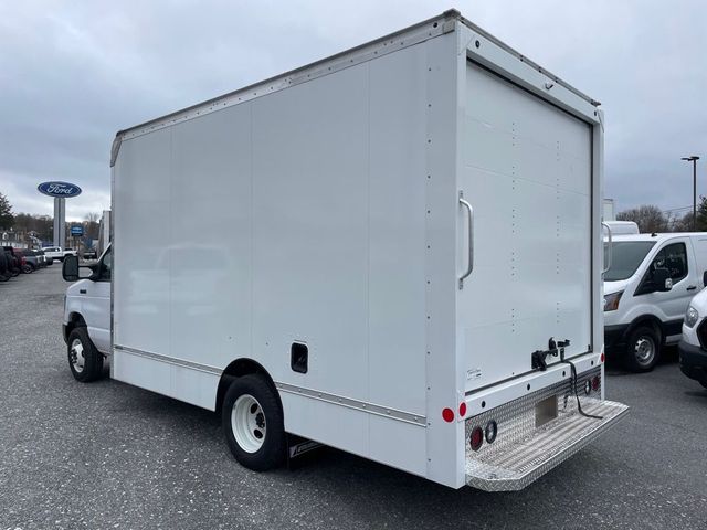 2024 Ford E-Series Base