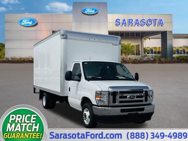 2024 Ford E-Series Base