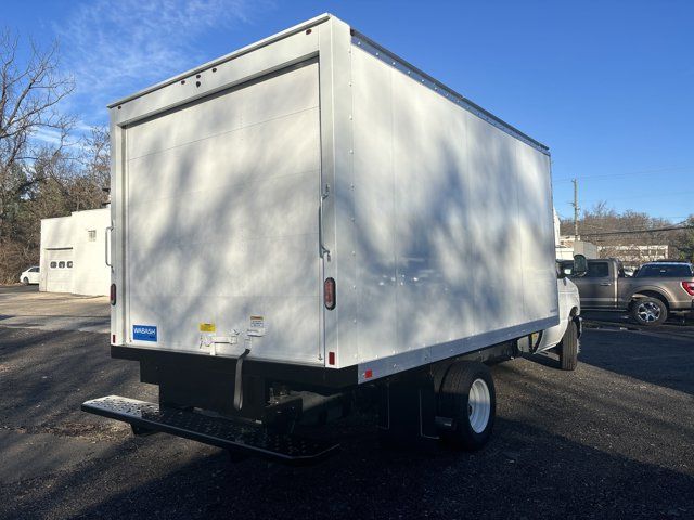 2024 Ford E-Series Base