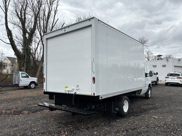 2024 Ford E-Series Base