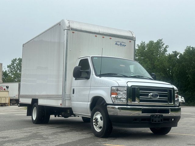 2024 Ford E-Series Base