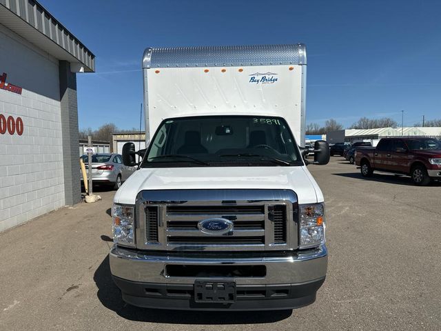 2024 Ford E-Series Base