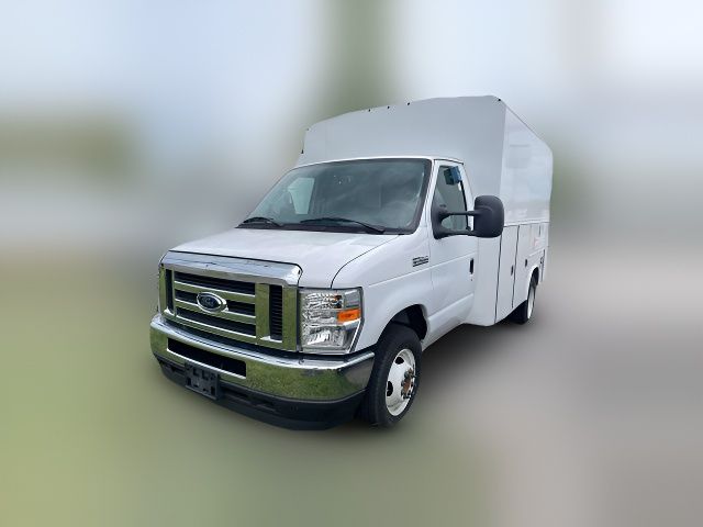 2024 Ford E-Series Base