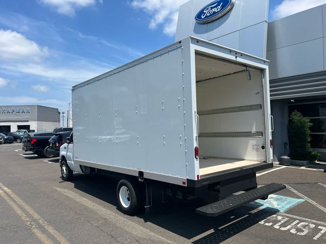 2024 Ford E-Series Base