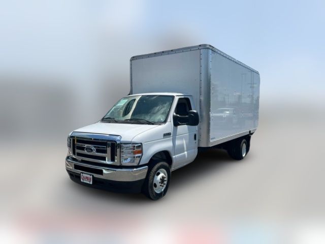 2024 Ford E-Series Base