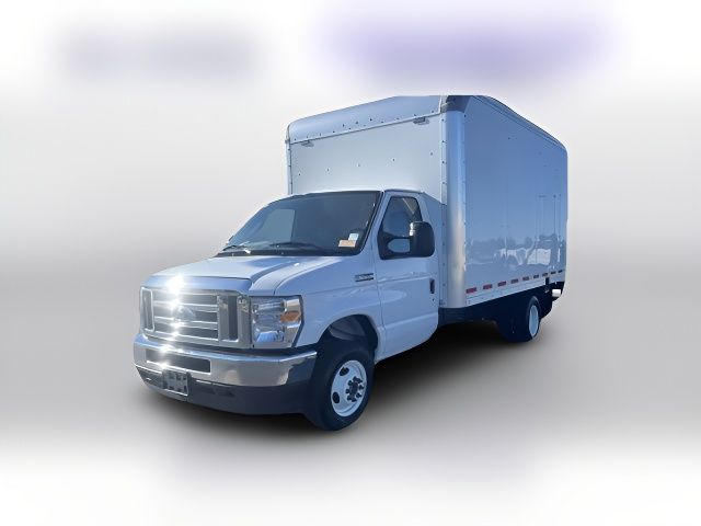 2024 Ford E-Series Base