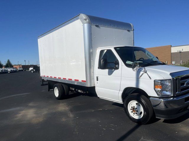 2024 Ford E-Series Base