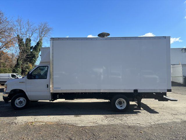 2024 Ford E-Series Base