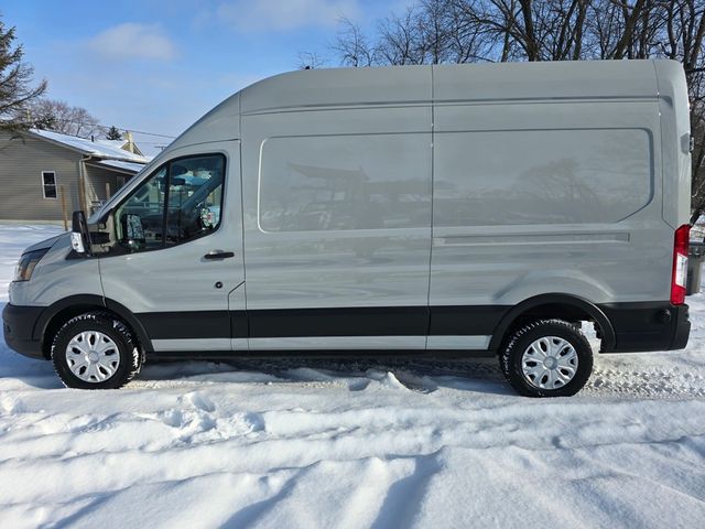 2024 Ford E-Transit Base