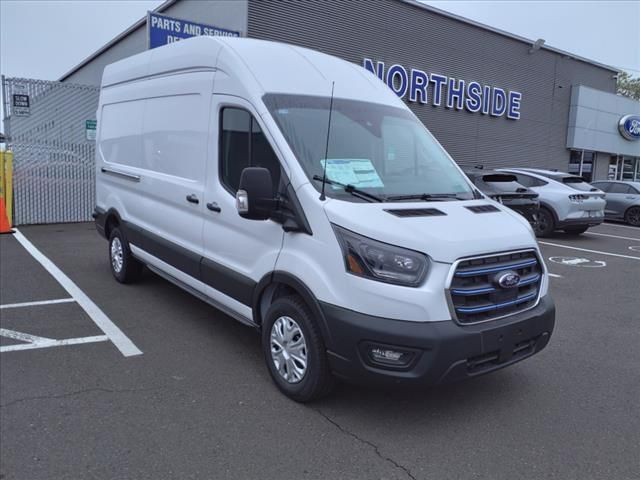 2024 Ford E-Transit Base