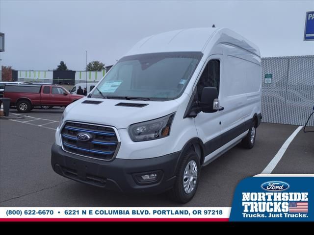 2024 Ford E-Transit Base