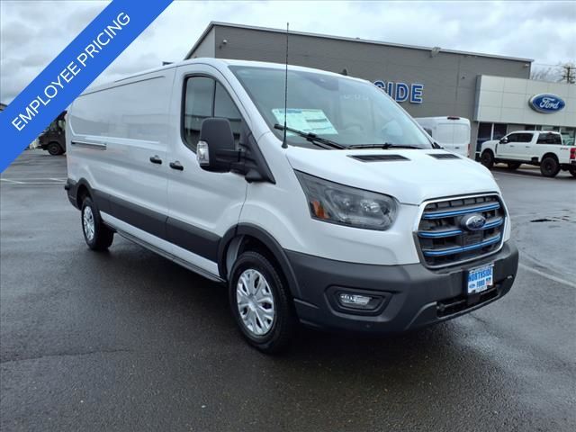 2024 Ford E-Transit Base