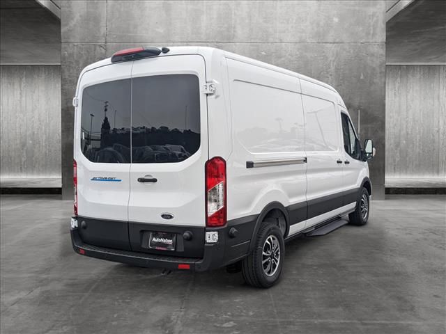 2024 Ford E-Transit Base