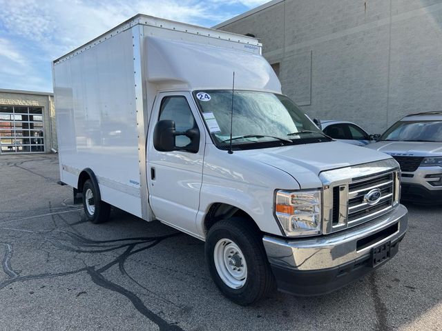 2024 Ford E-Series Base