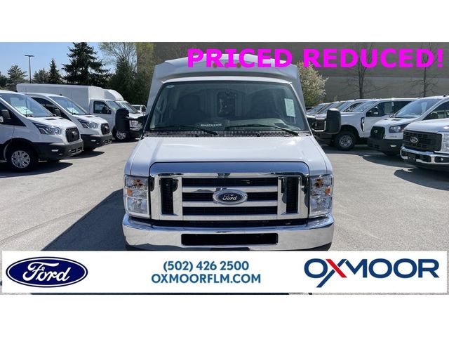 2024 Ford E-Series Base