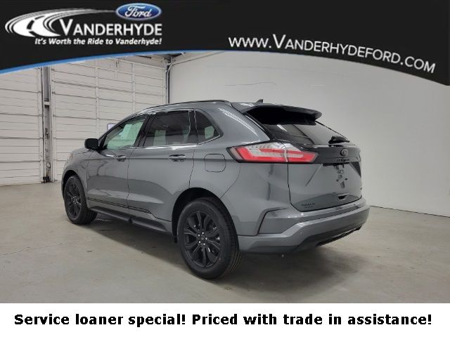 2024 Ford Edge SE