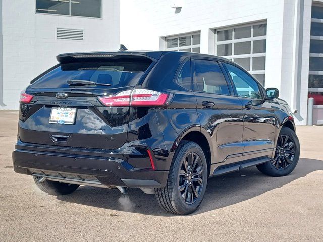 2024 Ford Edge SE