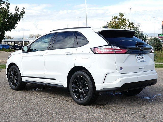 2024 Ford Edge SE