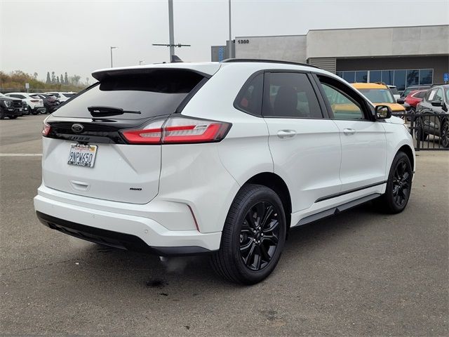 2024 Ford Edge SE