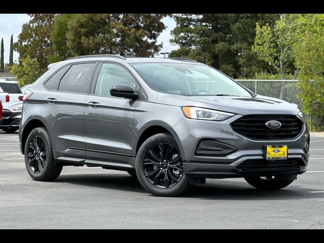 2024 Ford Edge SE