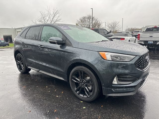 2024 Ford Edge ST