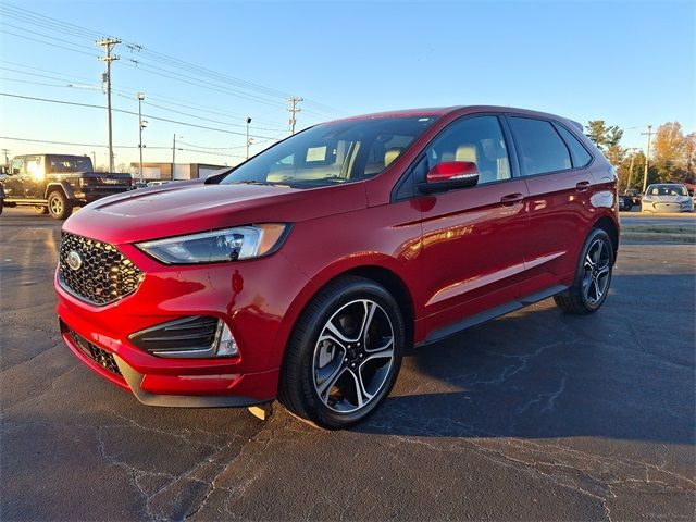 2024 Ford Edge ST