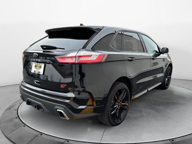 2024 Ford Edge ST