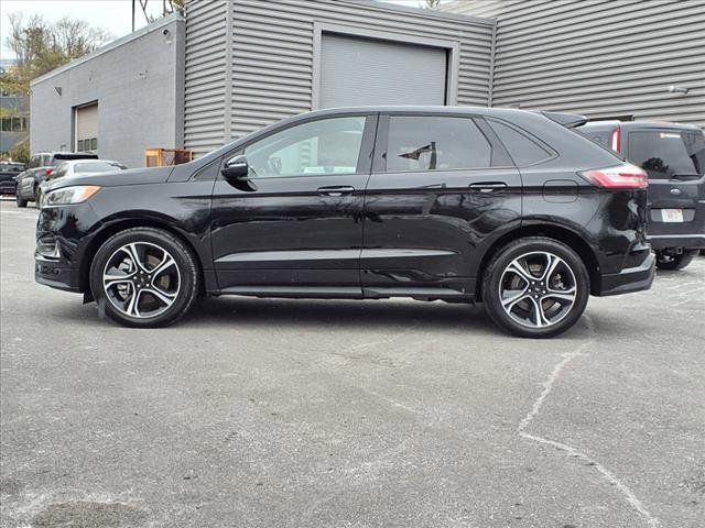 2024 Ford Edge ST