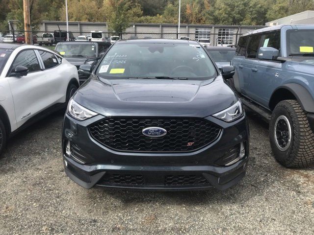 2024 Ford Edge ST