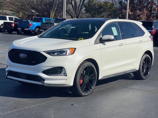 2024 Ford Edge ST