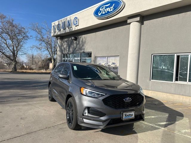 2024 Ford Edge ST