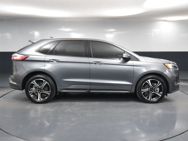 2024 Ford Edge ST