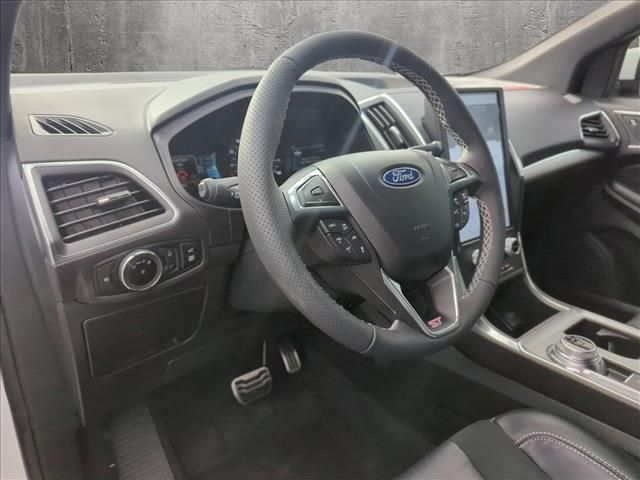 2024 Ford Edge ST