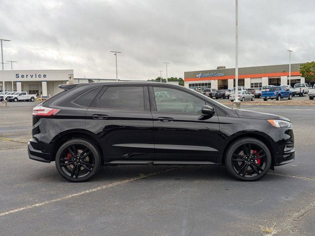 2024 Ford Edge ST