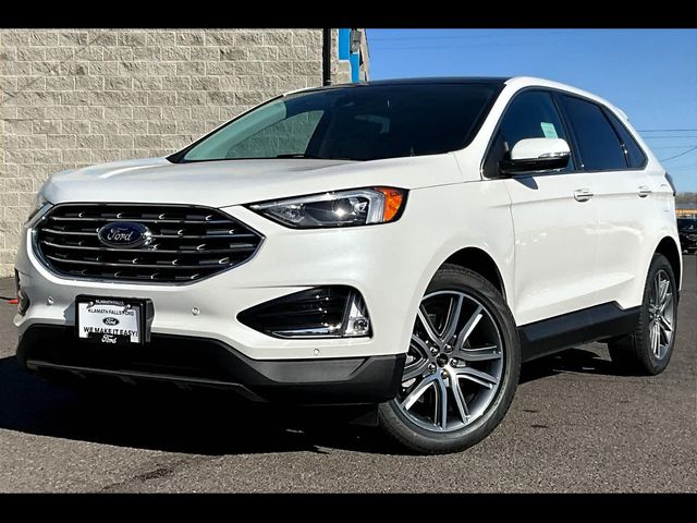 2024 Ford Edge Titanium